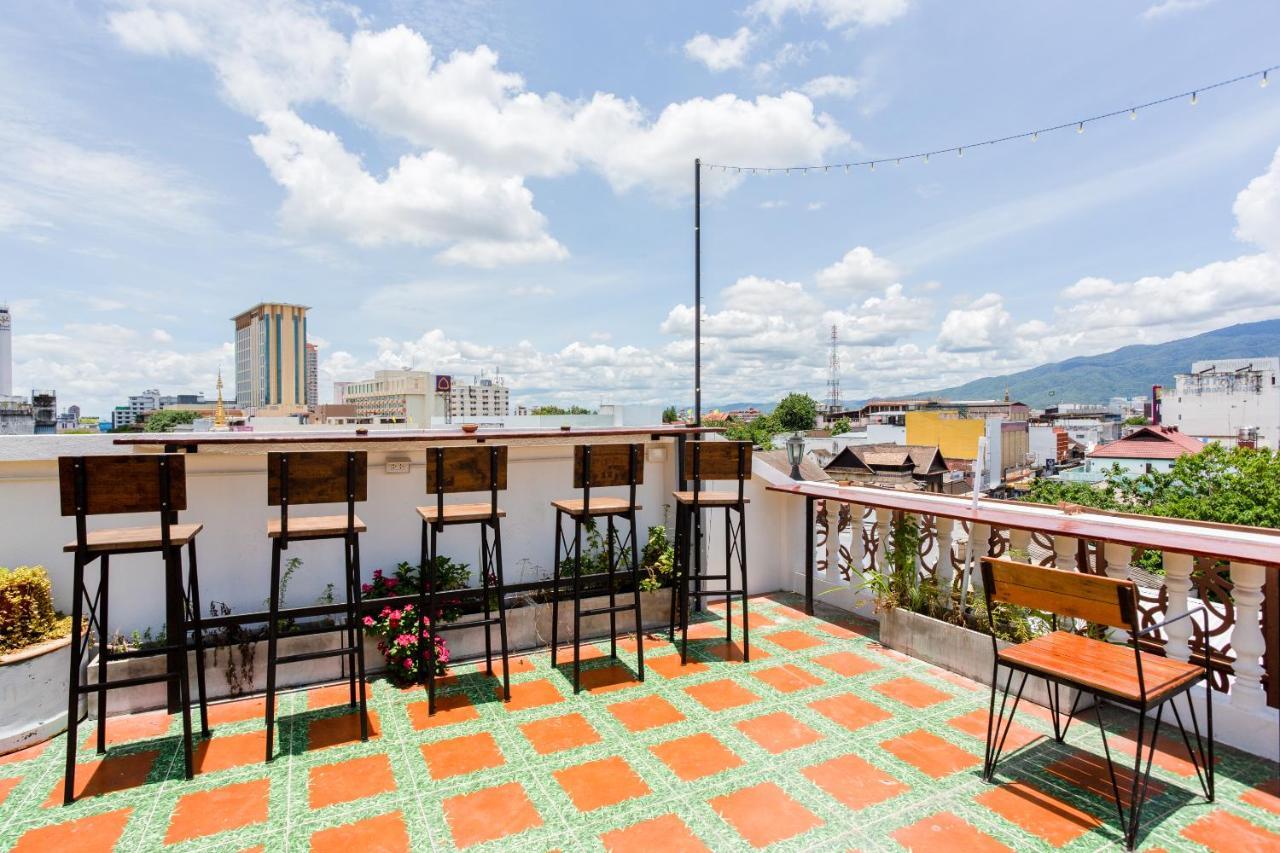 Oyo 1093 De Nawarat Chiang Mai Boutique Apartment מראה חיצוני תמונה